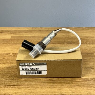 Лямбда Nissan 226A0EN21A нижний