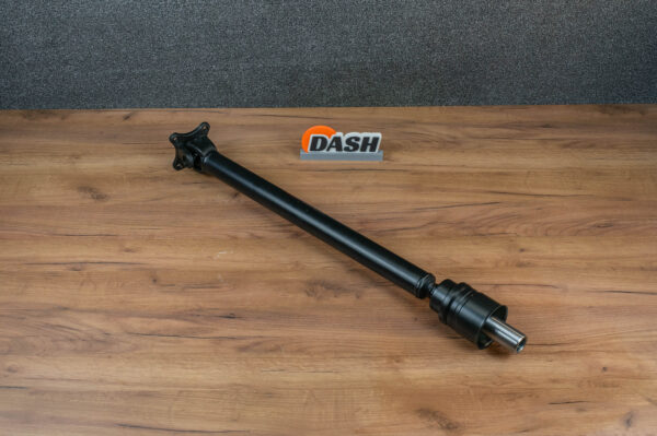 Карданный вал передний Mitsubishi Pajero 3/4 Montero 3 MR580390