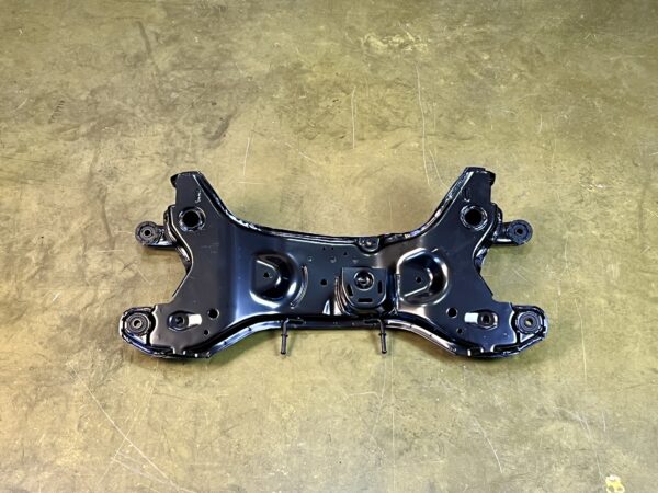 Подрамник Hyundai Getz 2002-2005 передний 624011С100