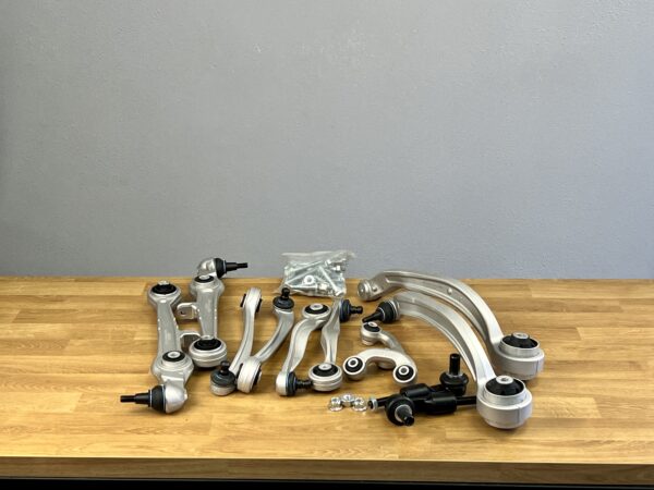К-т рычагов 8E0498998 Audi A4 (B6, B7) тонкий конус 1004002 HDE