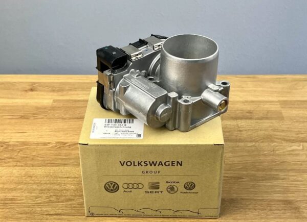 Дроссельная заслонка VW 03F133062B
