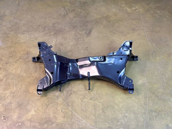 Подрамник Mitsubishi Lancer MR961222