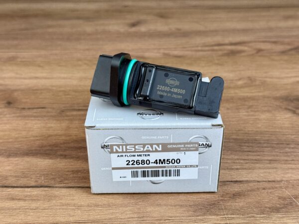 ДМРВ Nissan subaru 226804M500 4 контакта
