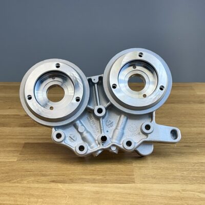 Крышка распредвала 06L103144K