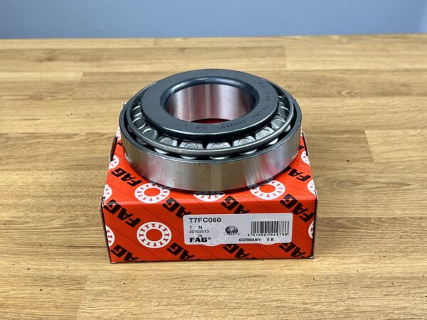 Подшипник ступичный FAG T7FC060