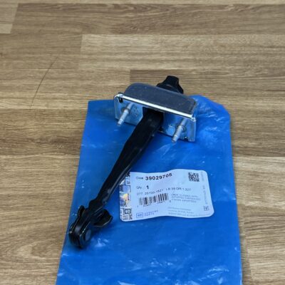 Ограничитель открывания задней двери GM 13363545 (39029705)