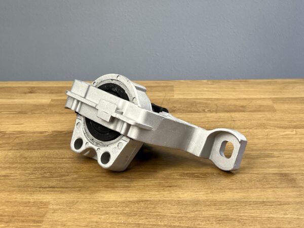 Подушка двигателя Ford R 1811940