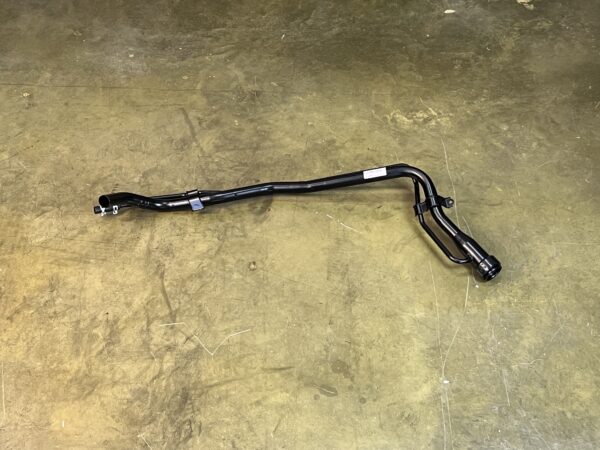 Горловина Toyota Land Cruiser J200 7720160A90