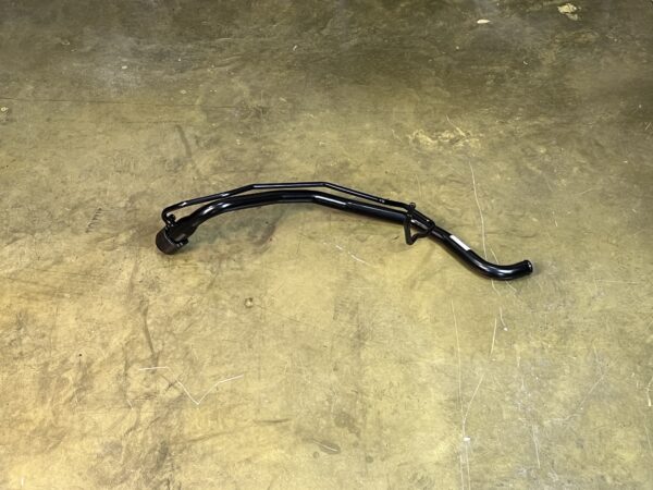 Горловина Toyota Corolla E120 7720112591