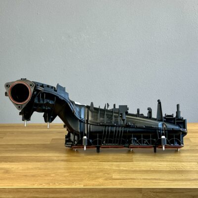 Коллектор впускной BMW 11618513655